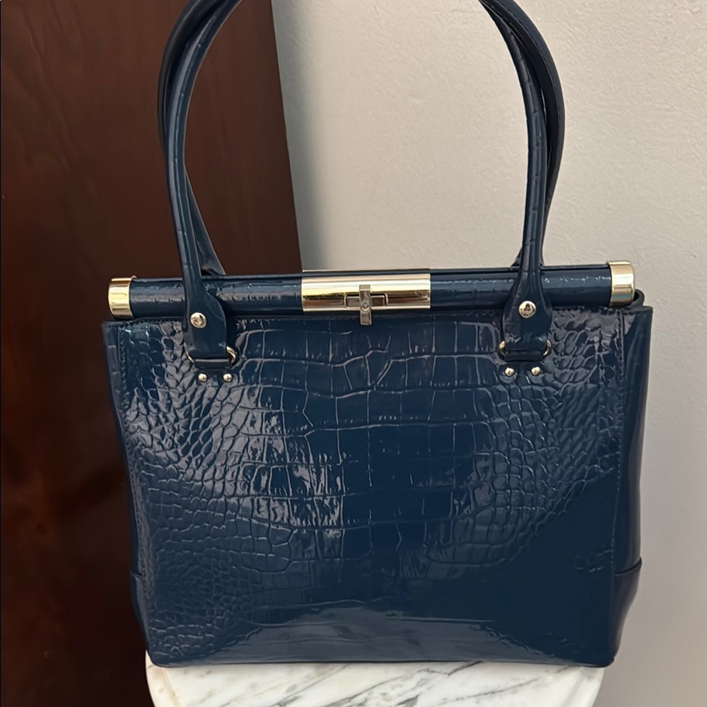 Kate Spade New York Crocodile Knightsbridge Handbag 💙